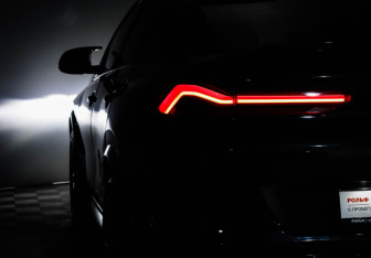 Подержанный автомобиль BMW X6 M 2020 года (19 фото)