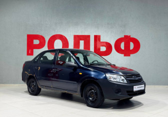 Подержанный автомобиль LADA (ВАЗ) Granta Sedan 2012 года (3 фото)