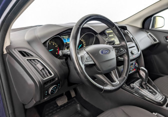 Подержанный автомобиль Ford Focus Hatchback 2016 года (16 фото)