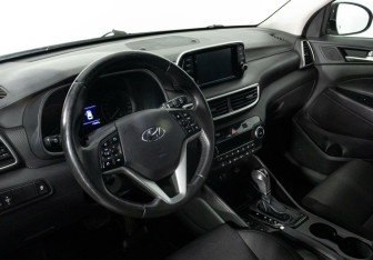 Подержанный автомобиль Hyundai Tucson 2018 года (7 фото)
