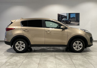 Подержанный автомобиль Kia Sportage 2017 года (4 фото)