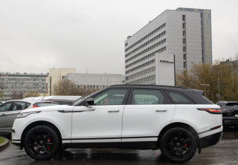 Подержанный автомобиль Land Rover Range Rover Velar 2020 года (6 фото)
