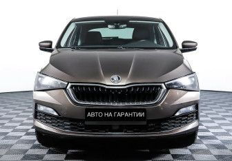 Подержанный автомобиль Skoda Rapid Liftback 2020 года (2 фото)