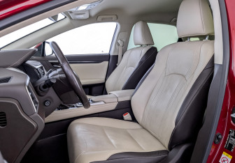 Подержанный автомобиль Lexus RX 2016 года (20 фото)