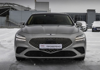 Подержанный автомобиль Genesis G70 2021 года (3 фото)