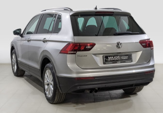 Подержанный автомобиль Volkswagen Tiguan 2019 года (7 фото)