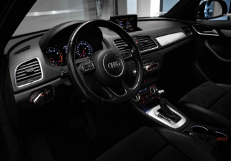 Подержанный автомобиль Audi Q3 2012 года (7 фото)