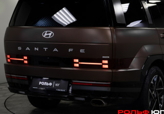 Подержанный автомобиль Hyundai Santa Fe 2024 года (29 фото)