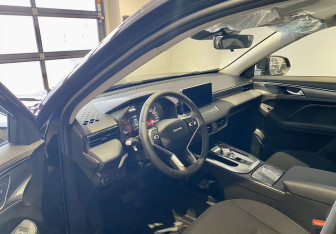 Новый Haval Jolion 2025 (9 фото)