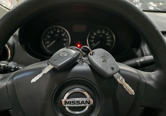 Подержанный автомобиль Nissan Almera Sedan 2014 года (15 фото)