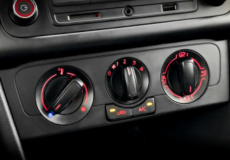 Подержанный автомобиль Volkswagen Polo Sedan 2019 года (25 фото)