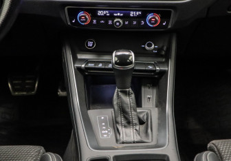 Новый Audi Q3 Sportback 2021 (9 фото)