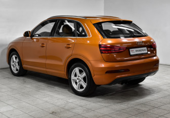Подержанный автомобиль Audi Q3 2013 года (7 фото)