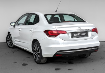 Подержанный автомобиль Citroen C4 Sedan 2021 года (7 фото)