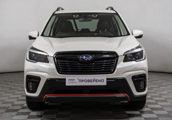 Подержанный автомобиль Subaru Forester Suv 2021 года (2 фото)