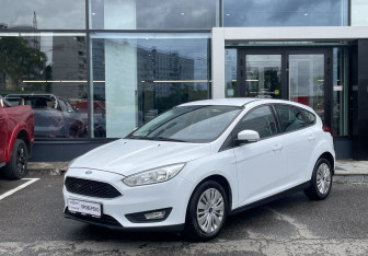 Подержанный автомобиль Ford Focus Hatchback 2018 года (1 фото)
