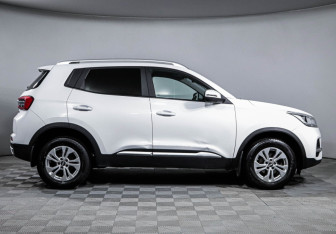 Подержанный автомобиль Chery Tiggo 4 2020 года (4 фото)