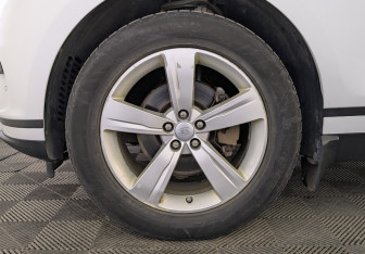 Подержанный автомобиль Land Rover Range Rover Velar 2020 года (12 фото)