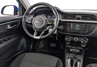 Подержанный автомобиль Kia Rio Hatchback 2020 года (24 фото)