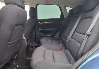 Подержанный автомобиль Mazda CX-5 2018 года (11 фото)