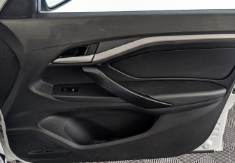 Подержанный автомобиль LADA (ВАЗ) Vesta Wagon 2021 года (25 фото)