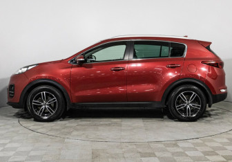 Подержанный автомобиль Kia Sportage 2018 года (3 фото)