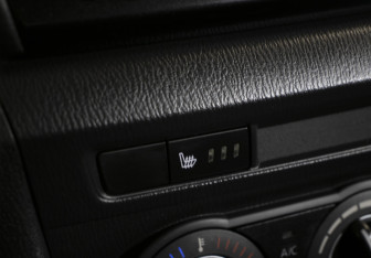 Подержанный автомобиль Mazda 3 Hatchback 2013 года (21 фото)