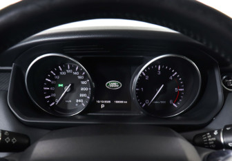 Подержанный автомобиль Land Rover Range Rover Sport 2013 года (11 фото)