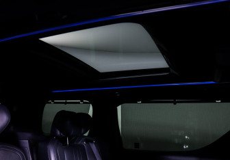 Подержанный автомобиль Toyota Alphard 2019 года (20 фото)