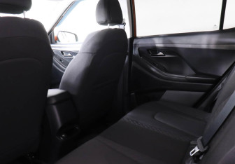 Подержанный автомобиль Hyundai Creta 2021 года (9 фото)