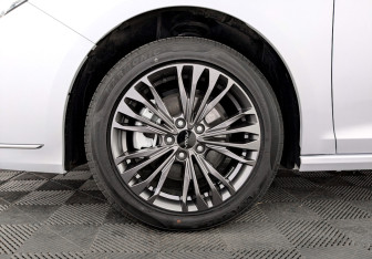 Новый DongFeng Shine Max 2023 (7 фото)