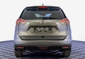 Подержанный автомобиль Nissan X-Trail 2018 года (6 фото)