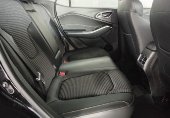 Подержанный автомобиль Москвич 3 2024 года (10 фото)