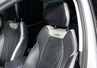 Подержанный автомобиль Geely Atlas 2024 года (11 фото)