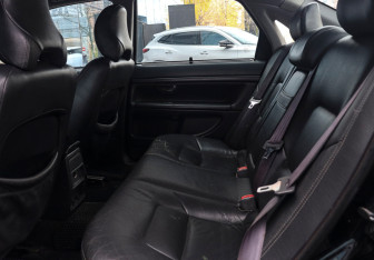 Подержанный автомобиль Volvo S80 2002 года (10 фото)
