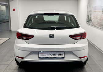 Подержанный автомобиль SEAT Leon Hatchback 2014 года (5 фото)