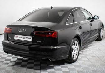 Подержанный автомобиль Audi A6 Sedan 2015 года (5 фото)