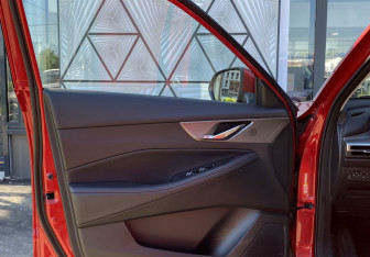 Подержанный автомобиль Changan CS35PLUS 2023 года (19 фото)
