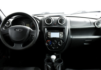 Подержанный автомобиль LADA (ВАЗ) Granta Sedan 2014 года (8 фото)