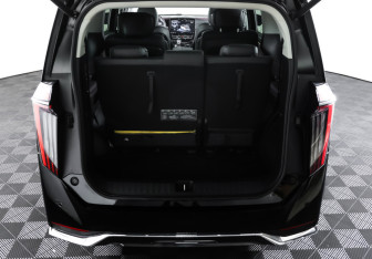 Подержанный автомобиль GAC M8 2023 года (10 фото)