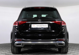 Подержанный автомобиль Mercedes-Benz GLE 2021 года (6 фото)