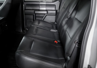 Подержанный автомобиль Ford F-150 2019 года (10 фото)