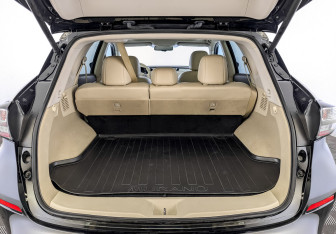 Подержанный автомобиль Nissan Murano Suv 2021 года (23 фото)