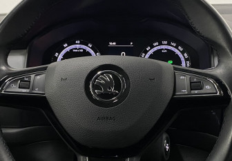 Подержанный автомобиль Skoda Kodiaq 2020 года (16 фото)