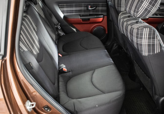 Подержанный автомобиль Kia Soul 2012 года (10 фото)