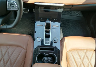 Подержанный автомобиль Chery Tiggo 8 Pro Max 2023 года (16 фото)