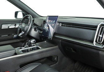 Подержанный автомобиль Jaecoo J7 2024 года (9 фото)