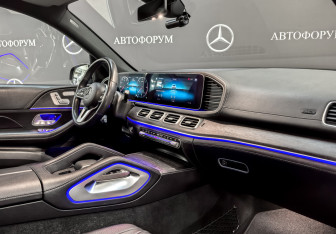 Подержанный автомобиль Mercedes-Benz GLE 2019 года (11 фото)