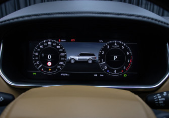 Подержанный автомобиль Land Rover Range Rover 2020 года (14 фото)
