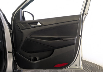 Подержанный автомобиль Hyundai Tucson 2019 года (24 фото)